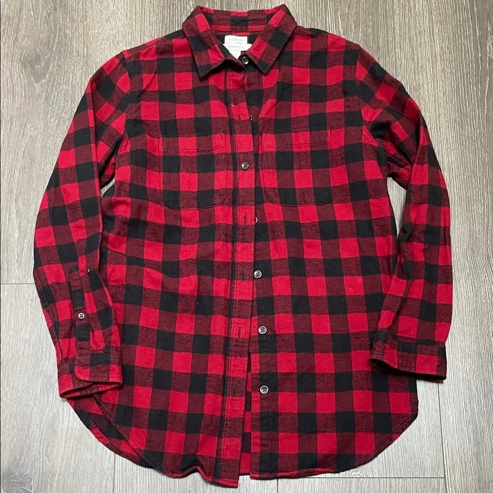 LL Bean 100% Cotton Scotch Plaid Flannel Western Button Down XS